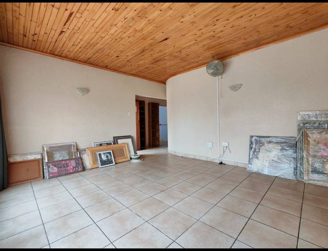 4 BEDROOM HOUSE FOR SALE IN ARCON PARK